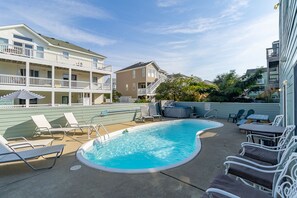 Private Pool