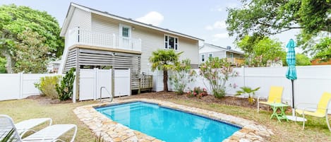 Rear Exterior & Private Pool