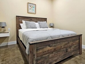 Queen size bed for a great nights sleep!