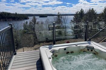 Constellation Cove on Chandos