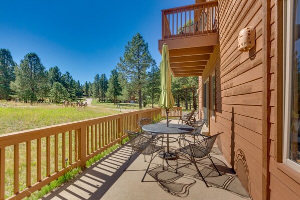 Angel Fire Vacation Rental | 4BR | 2BA | 2,000 Sq Ft | 1 Step to Enter