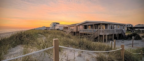 Salt Life at dusk