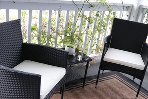 Porch Seating