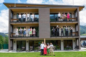 Goldener Adler Oberried - Hotel & Appartements, (Oberried), LHS 00258-Team
