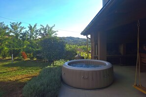 Jacuzzi