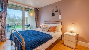 Bedroom One, Firecrest, Bolthole Retreats