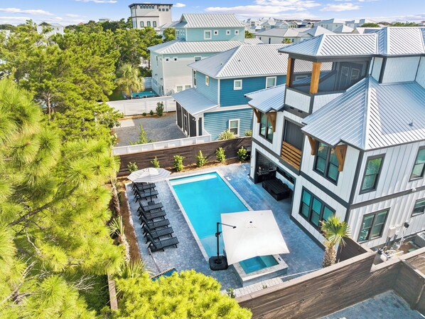Welcome to Diamond Oasis and your backyard retreat!