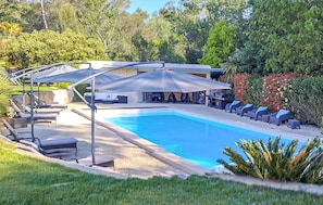 pool