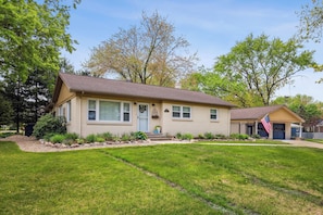 Harborside Haven: A Fully loaded home in New Buffalo