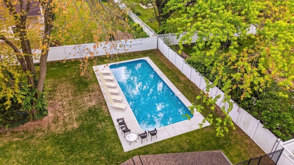Private heated pool newly added in 2024!