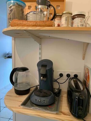 Kaffe och/eller kaffebryggare