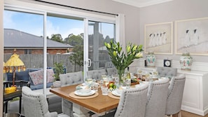 Lavender Haze | Dining Room | Luxury Styling