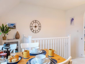 Dining Area | Bluebell Lodge, Cambridge