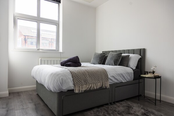 Comfy Double bed.