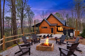 At Ritzy Ridge rustic charm blends with sleek comfort in your personal outdoor retreat