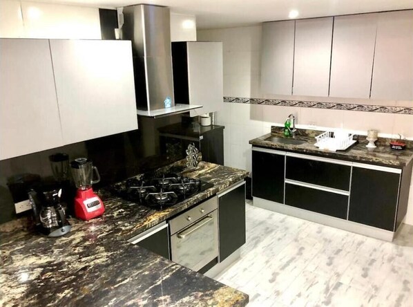 Private kitchen