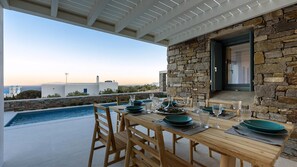 Outdoor dining