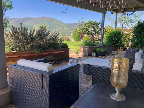 Terassi/patio