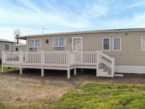 Exterior | SW12, Felixstowe