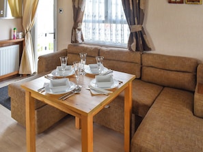 Open plan living space | SW12, Felixstowe