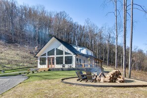 Home Exterior | Wood-Burning Fire Pit | Dog Yard