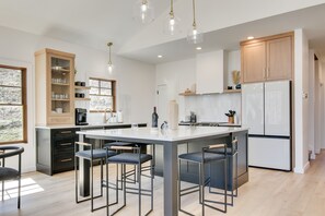 Chef's Kitchen | Cooking Basics Supplied | 1st Floor