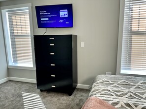 Bedroom dresser to unpack your belongings