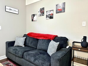 Queen-size Sleeper Sofa