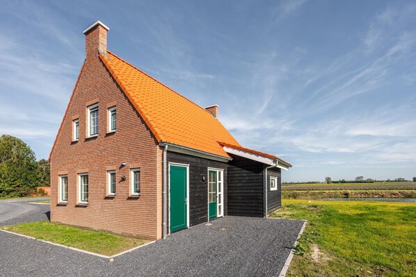 Holiday Home Exterior [summer]