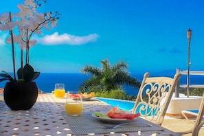 Fresh Fruit