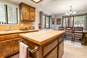 Kitchen. - Fully equipped kitchen.