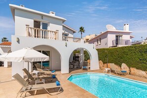 Corallia Beach Villa (13033)