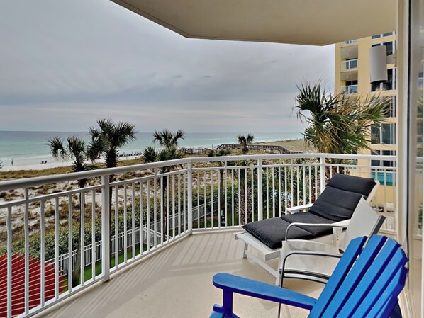 Welcome to The Pearl of Navarre #206