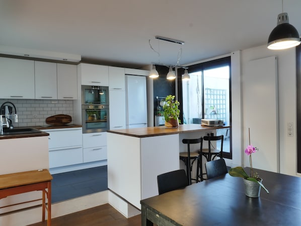 Private kitchen