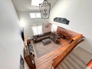 Living Room with Fireplace, 55" TV