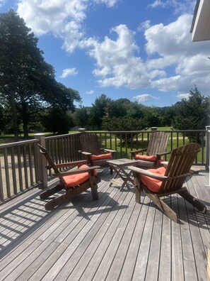 Deck / outside area