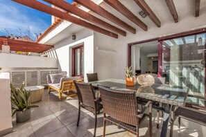 sunny terrace - Holiday rental in La Maestranza (Puerto Banús)