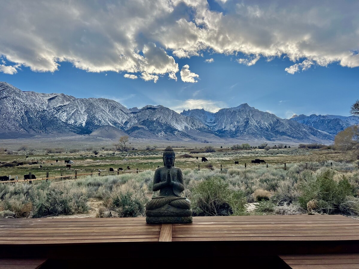 The LONEWEST Retreat in the Eastern Mountain Sierras