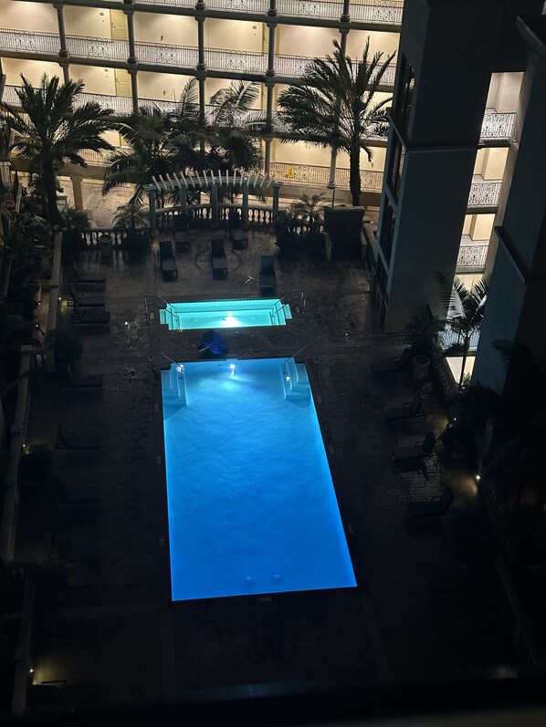 Second floor pool and and hot tub.