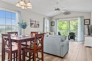 Sunny and Bright Condo (1)