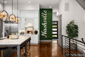 Private kitchen