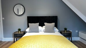 Master bedroom Penthouse on the Rows 