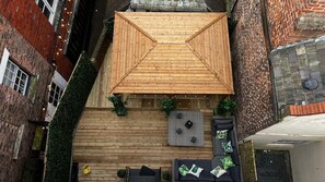 Romance On The Rows - With Hot Tub