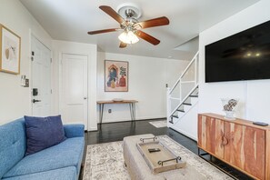 Living Room | Smart TV | Main Level