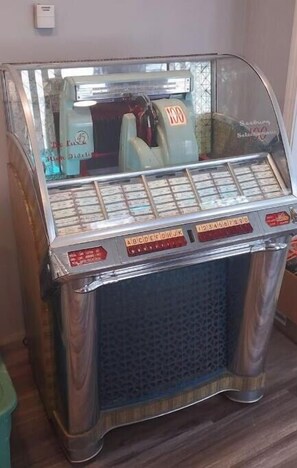 Original 1953 Seeburg 100 the same model from the TV Show Happy Days