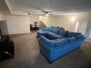 Entertainment living room