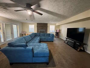 Entertainment living room