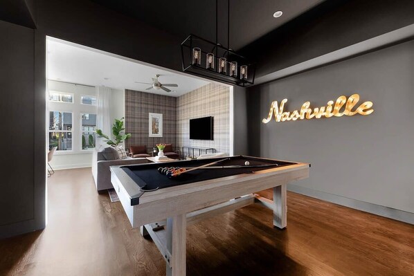 Spacious Home with a Pool Table for Entertainment
