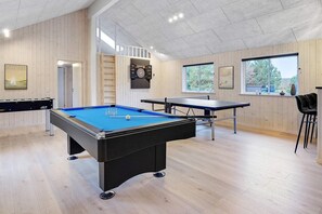 Spielezimmer