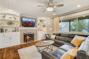 Main level Living Room